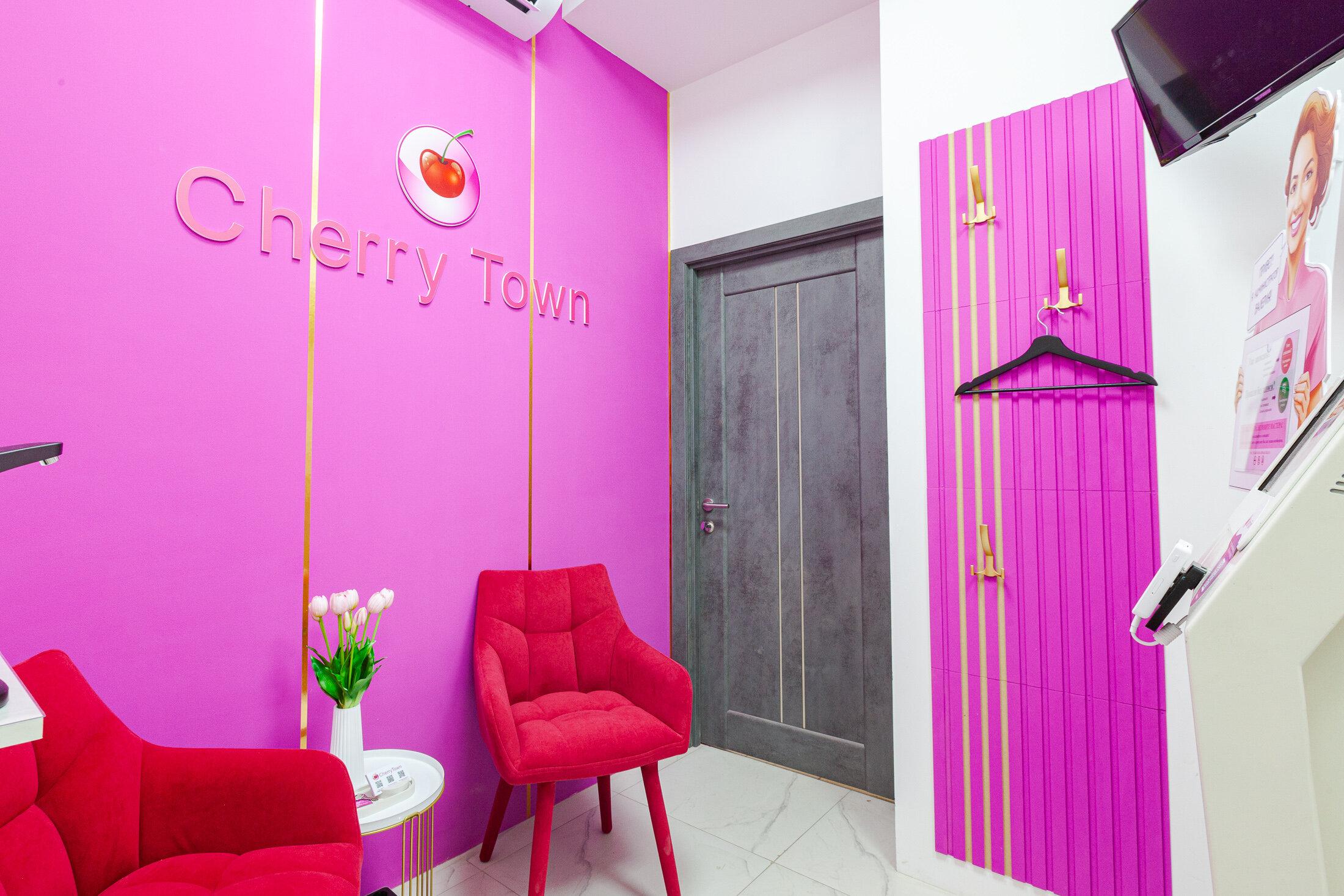 Cherry Town №10